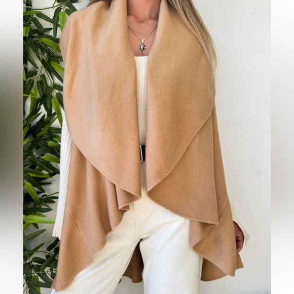 LookWomen´s Drape Sweater Vest